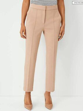 Ann Taylor Ankle Pant in Double Knit Camel size 6P